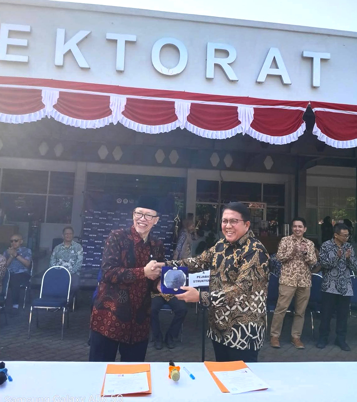 Acara Penandatanganan MOU Ketua DPK APINDO Kabupaten Bogor dengan Rektor ISTN (Institut Saint dan Teknologi Nasional) di Kampus Srengseng, Jakarta Selatan. 01 Agustus 2025